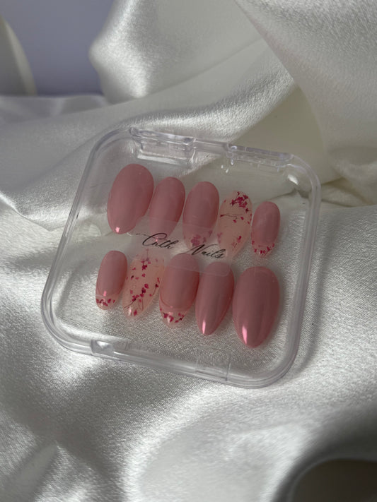 Press-On Nails - "Glazed"