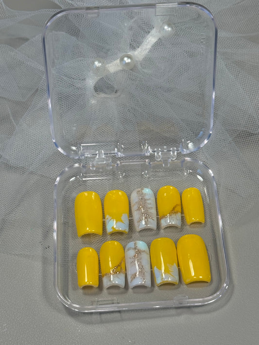 Press-On Nails - "Golden Hour"