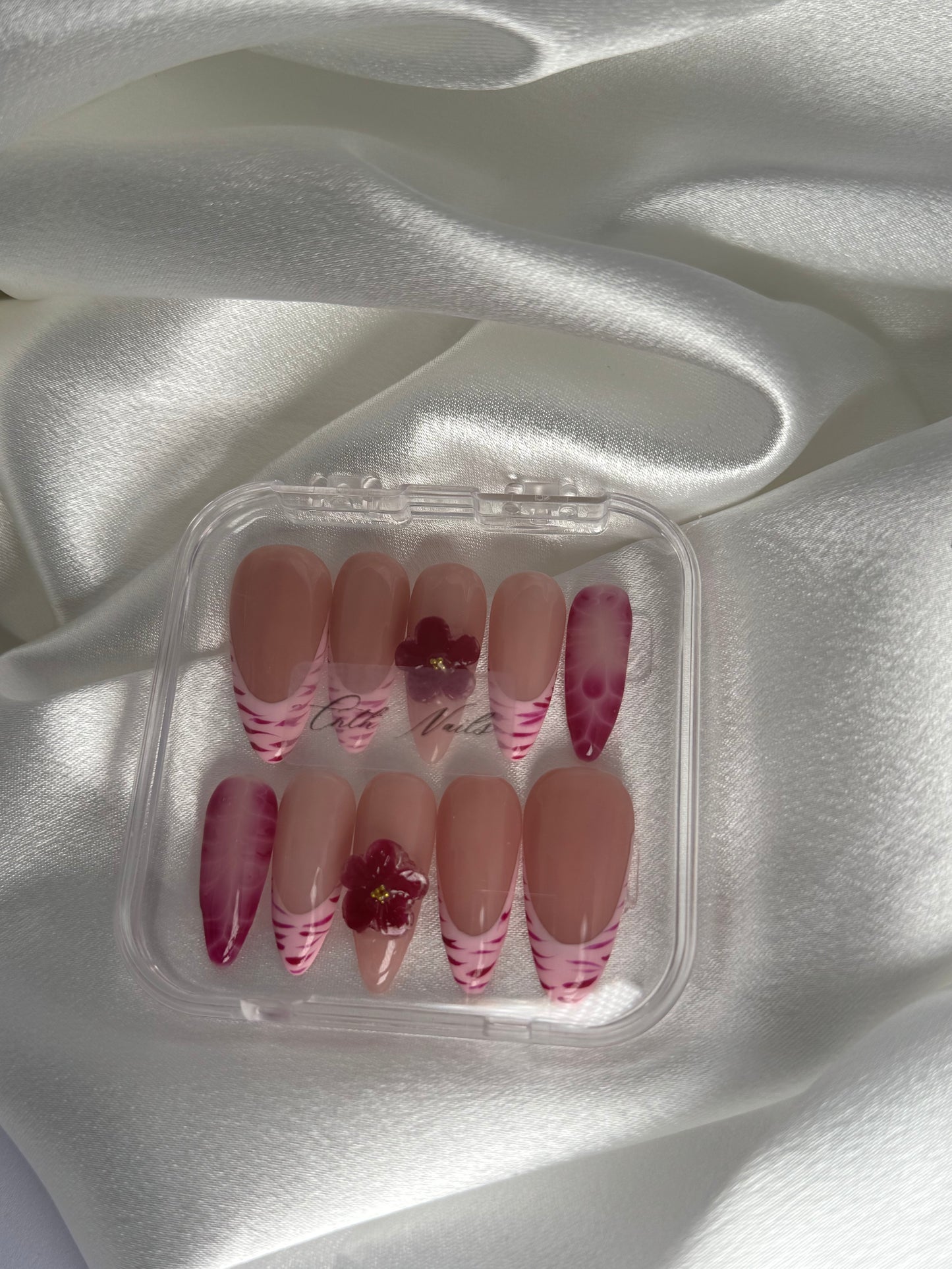 Press On Nails - "Stardust"