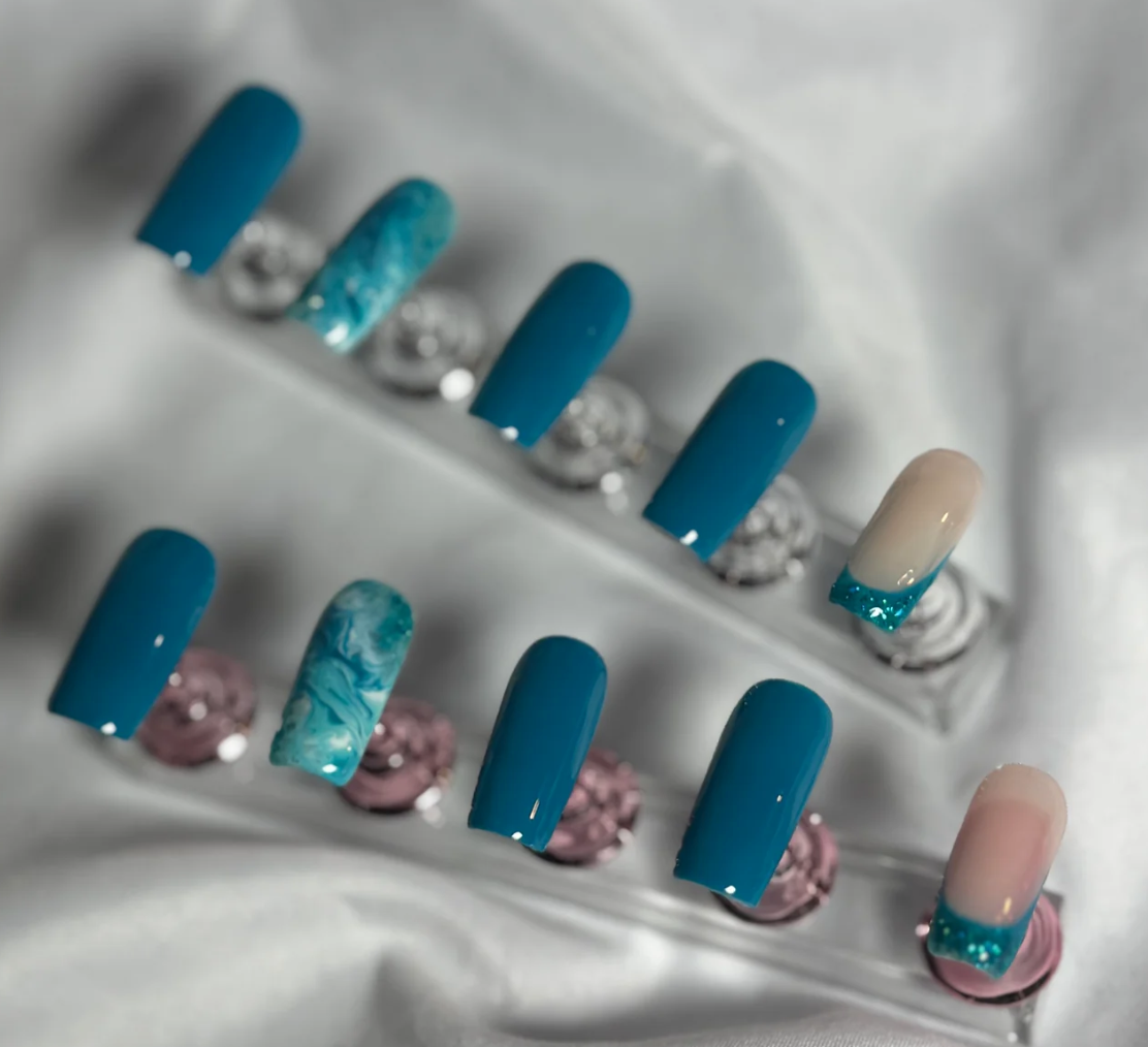 Press-On Nails - "Toffee"